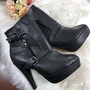 New Charles David Black Leather Side Buckle Boots